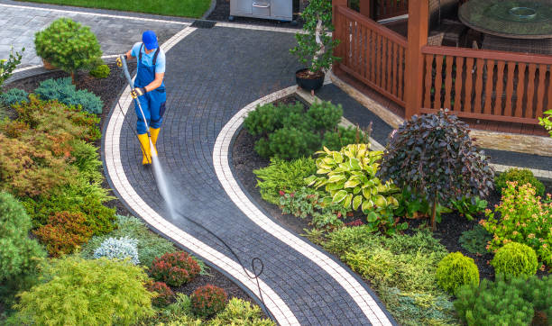 Best Pressure Washing Siding  in Salem, OR